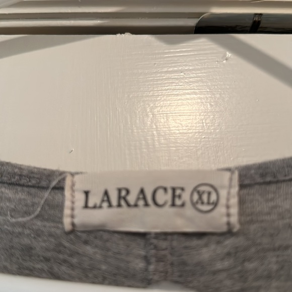 LARACE - Gray Tunic Top - Picture 3 of 3